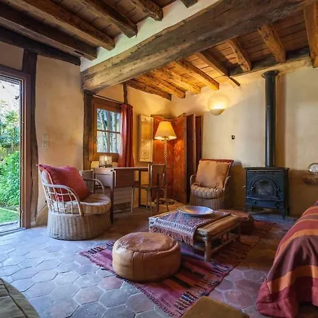 Dom wakacyjny Le Cottage, Maison Paysanne Au Coeur Du Vexin *